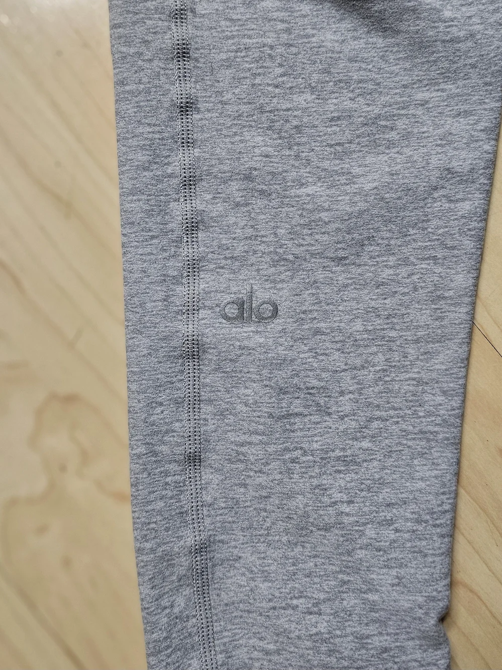 Alo Yoga High-Waist Alosoft Lounge Leggings Athletic Heather Grey